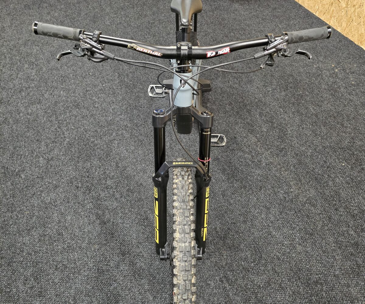 Trek Slash 9.8XT koko S - Image 2