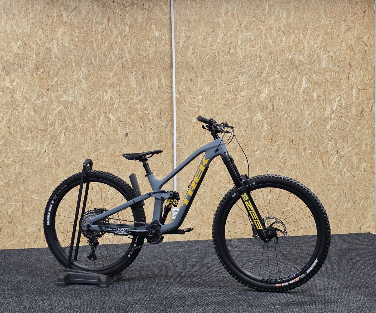 Trek Slash 9.8XT koko S
