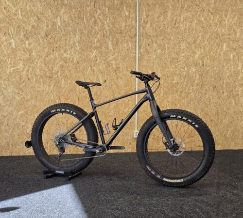Giant Yukon 2 koko XL
