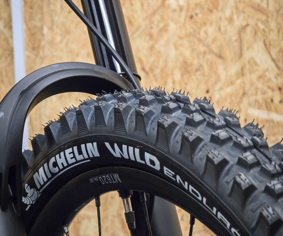 Kona Process DL 153 Oulu Bikes Custom Build - Image 2