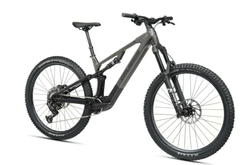 Crussis One-Full 11.11 800wh AVINOX M2S