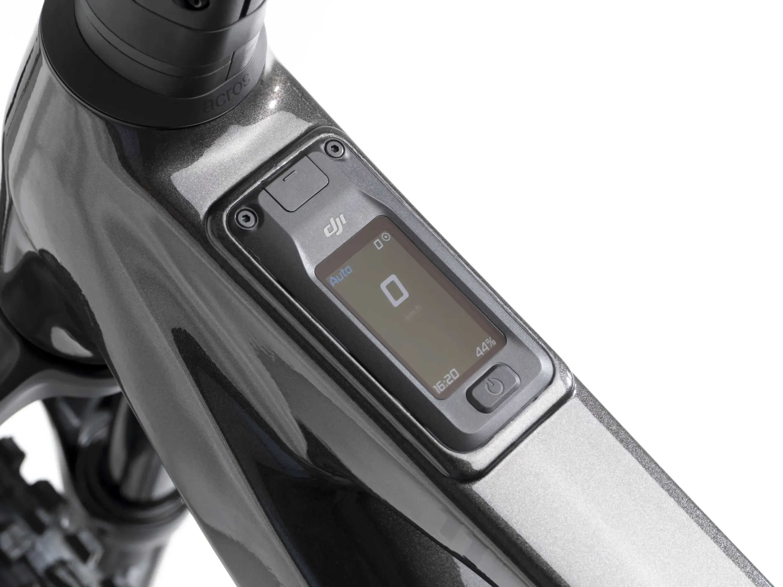 Crussis One-Full 11.11 800wh DJI - Image 9